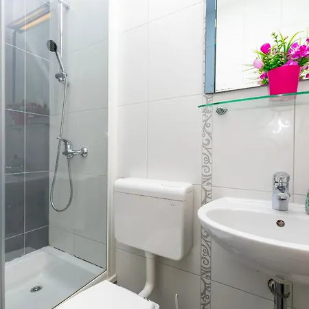 Apartment Ancora *